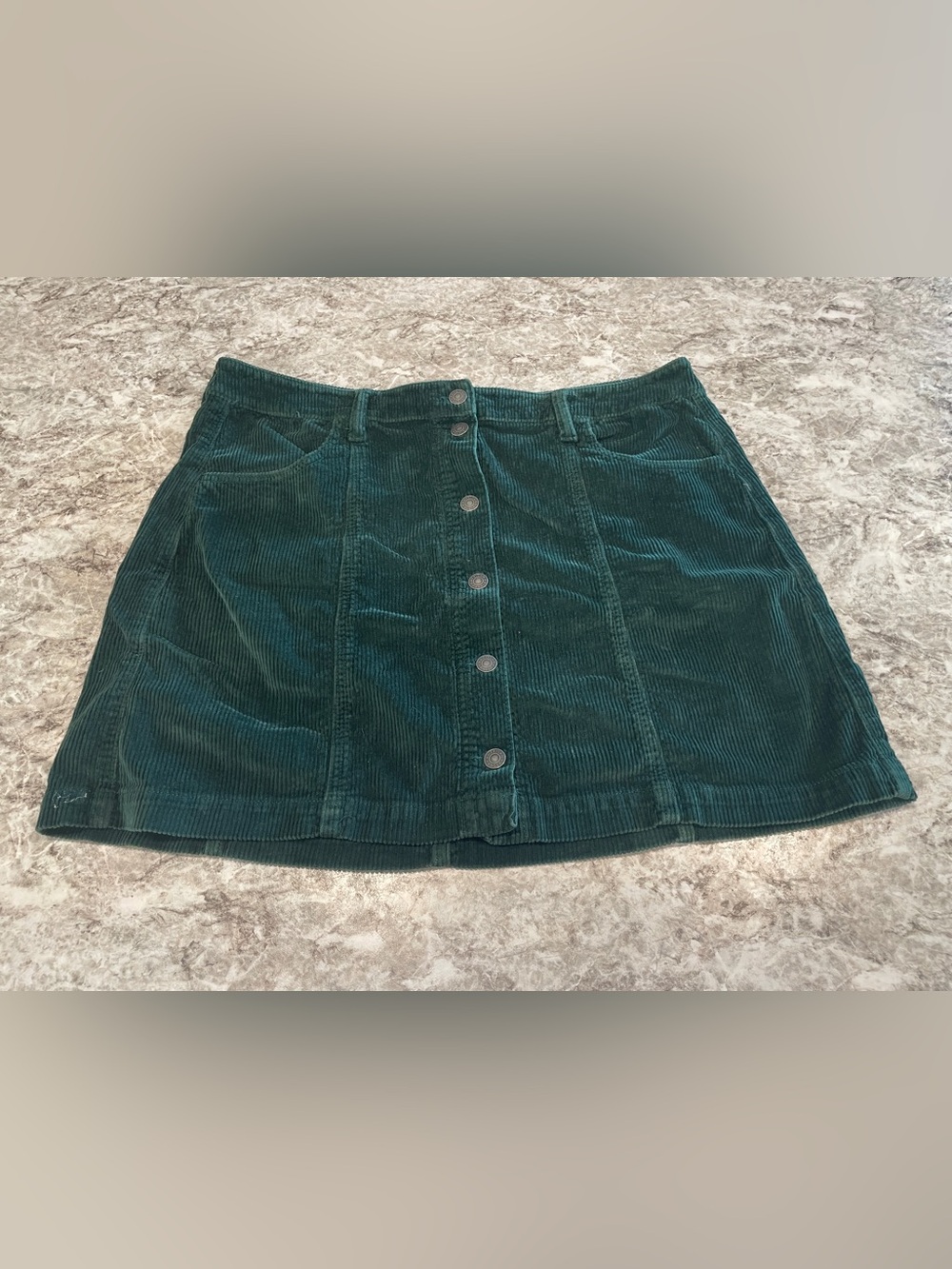 American Eagle Outfitters Dark Green Corduroy Button-Front Mini Skirt size 18